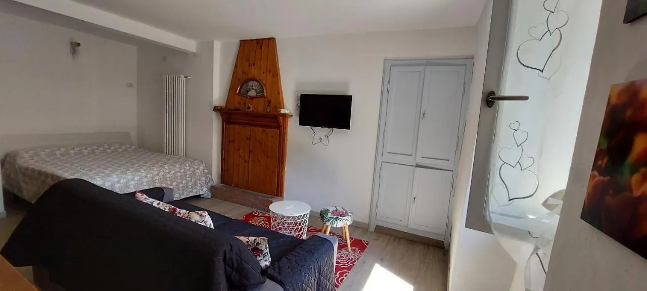 Holiday home Via Castello Appartamento Da Mary Montecreto